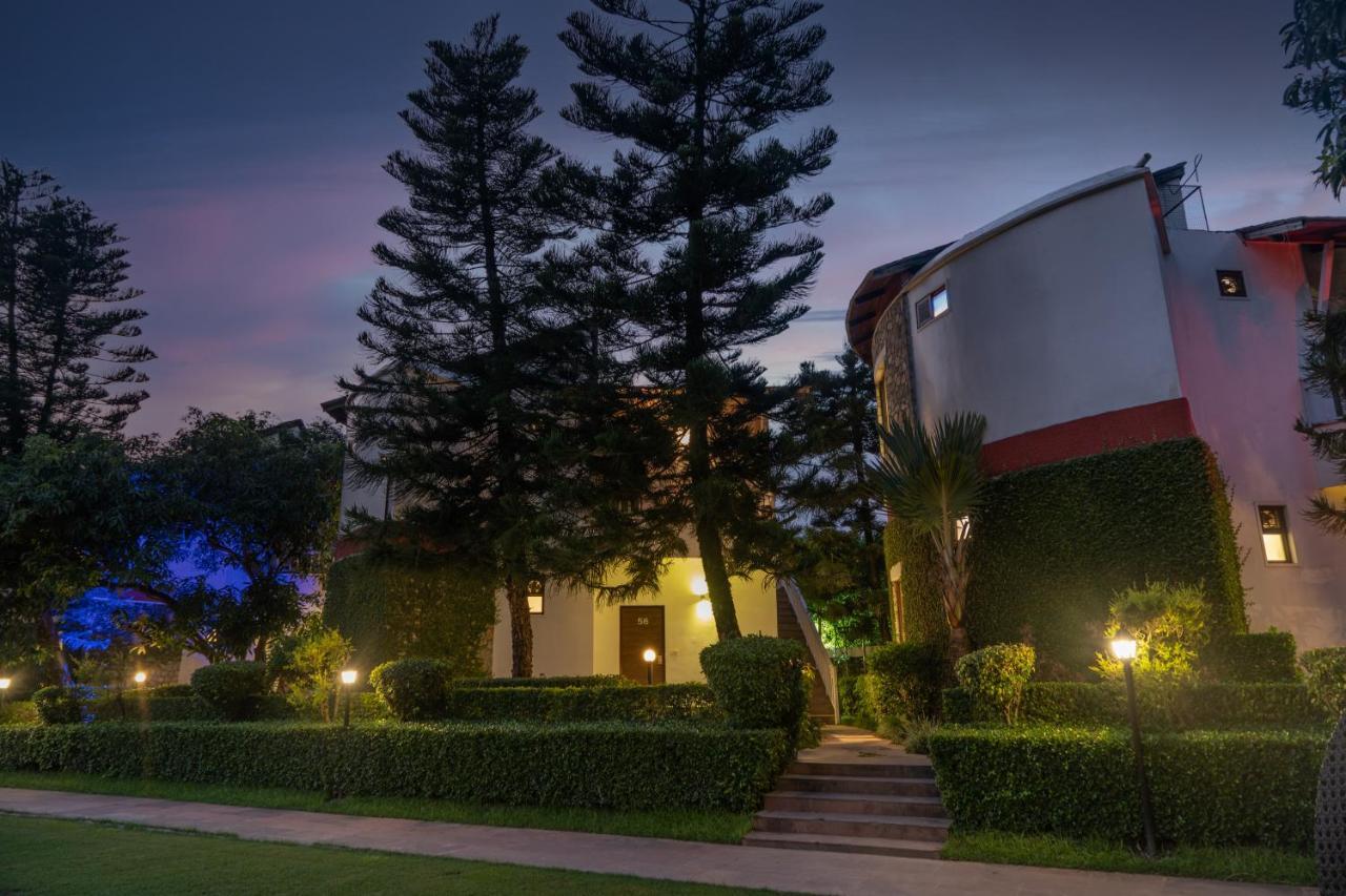 Wood Castle Spa & Resort Dhikuli Ngoại thất bức ảnh